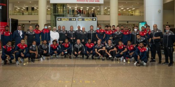 乐鱼体育网页版登录入口-​阿曼队飞抵河内 26名球员出征两将因伤缺席