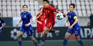 记者：本以为会是砍瓜切菜的碾压局 女足的舆论环境比男足好太多