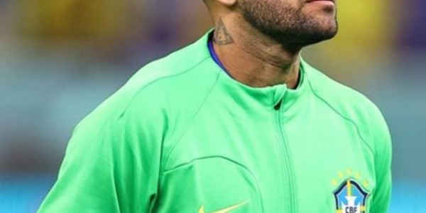 乐鱼娱乐体育-【世界杯】喀麦隆队长补时绝杀染红 巴西负险保头名